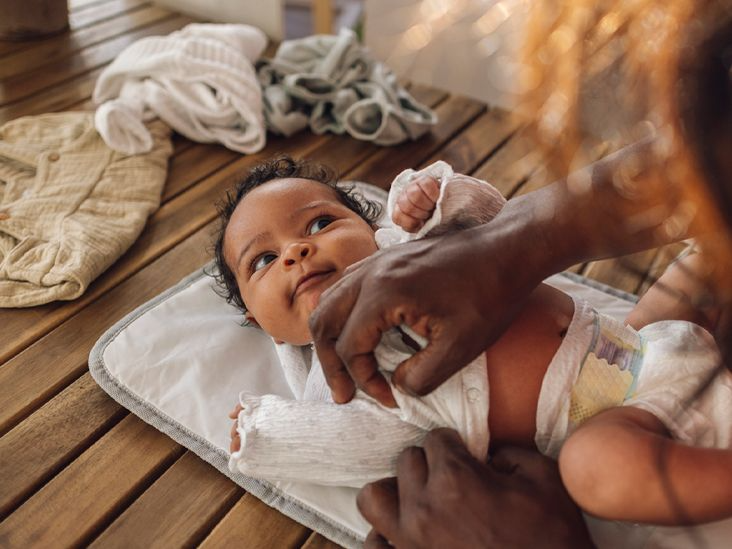 Gentle Baby Skin Care Tips for New Moms